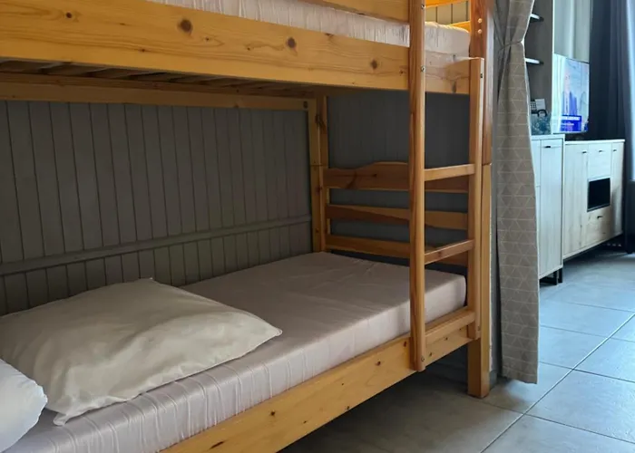 Cosy Entre Port Et Cap