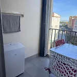 Apartment Cosy Entre Port Et Cap *