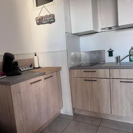 Cosy Entre Port Et Cap Apartment *