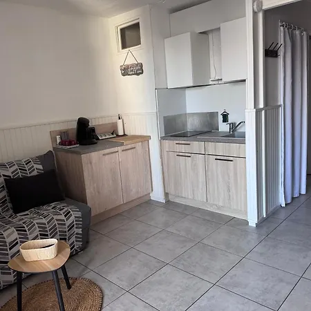 Cosy Entre Port Et Cap Appartement