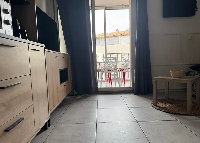 Cosy Entre Port Et Cap